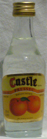 Licor de Pressec Castle Manor