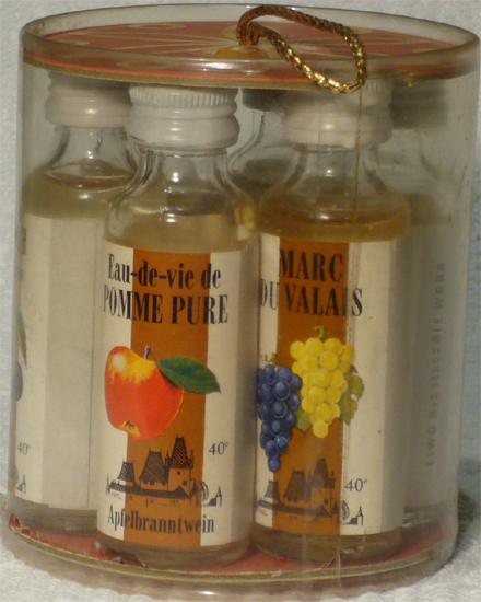 Pflümli Schloss Worb Prune Liwo Distillerie Worb